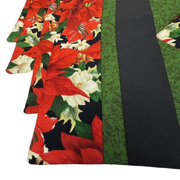 Christmas Placemats Set of 4 Holiday Poinsettia Quilted Fabric Red Green - Picture 4 of 8